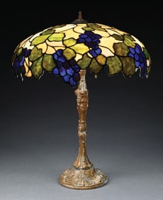 BENT NOVELTY GLASS GRAPE LEADED GLASS TABLE LAMP