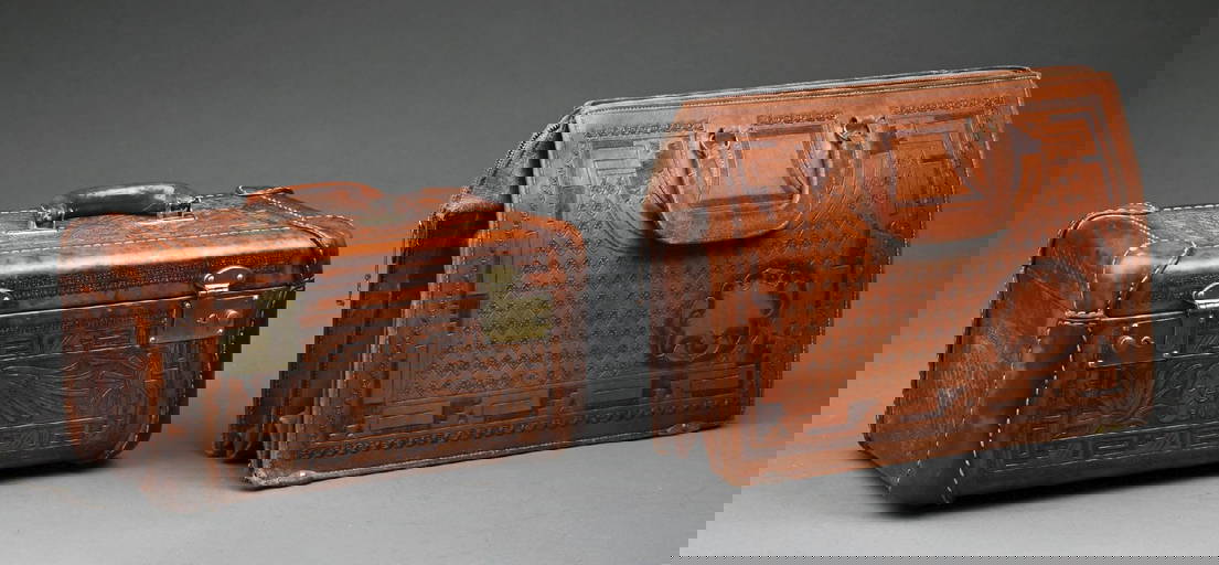 Say Hand Tooled Mexican Leather Train Case