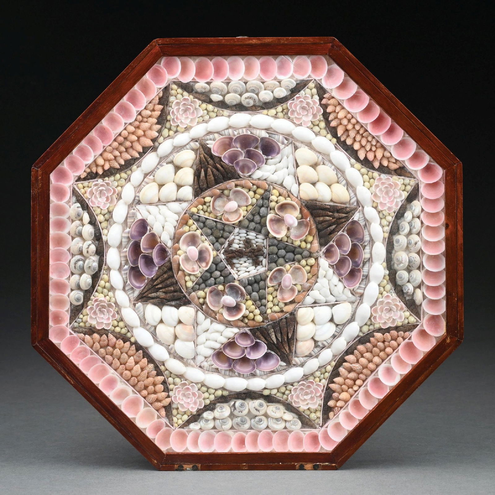 EARLY SAILOR"S SEASHELL VALENTINE (1 of 2)