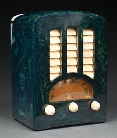 EMERSON BT-245 TOMBSTONE CATALIN RADIO IN MARBLEIZED BLUE WITH IVORY