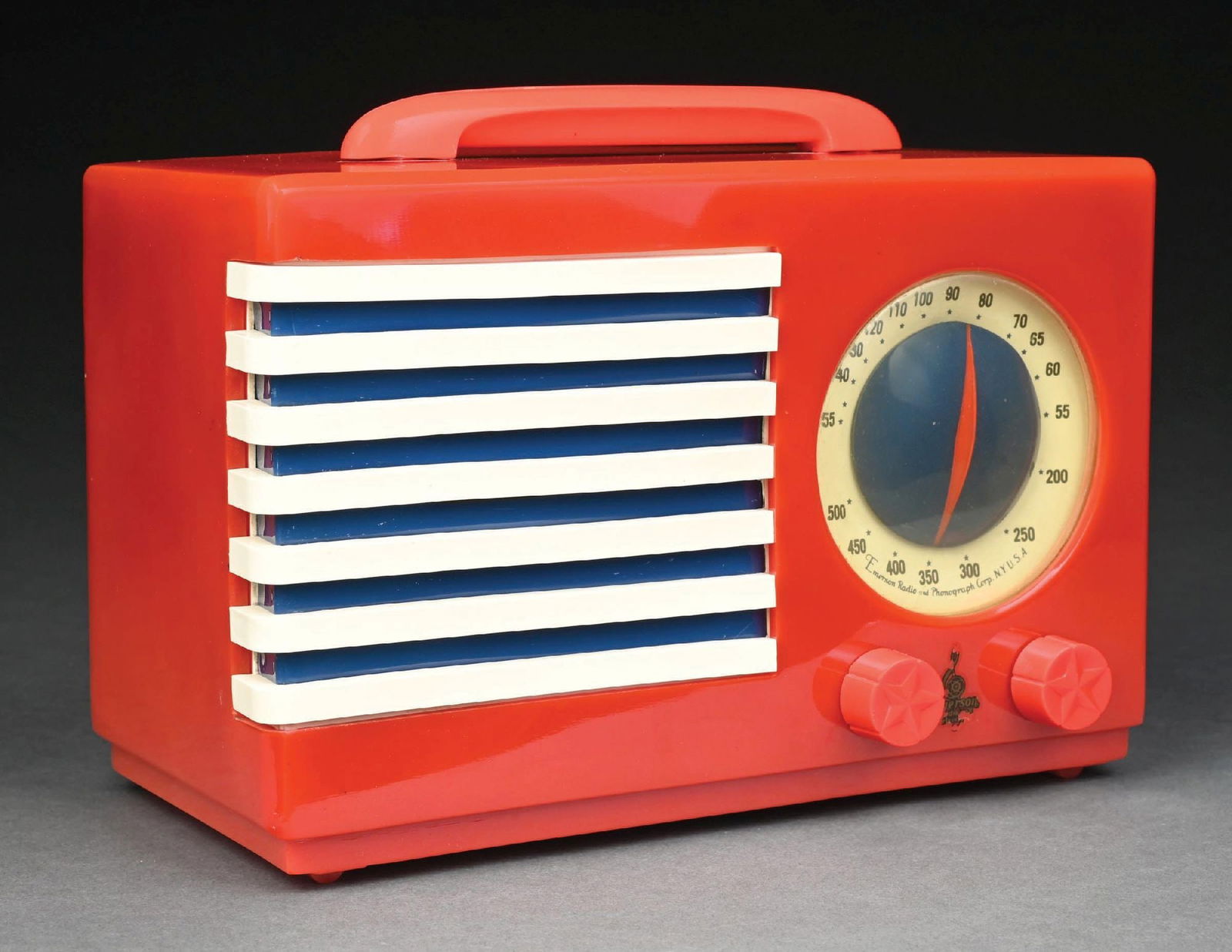 EMERSON 400 PATRIOT CATALIN RADIO IN RED, WHITE AND BLUE (1 of 6)