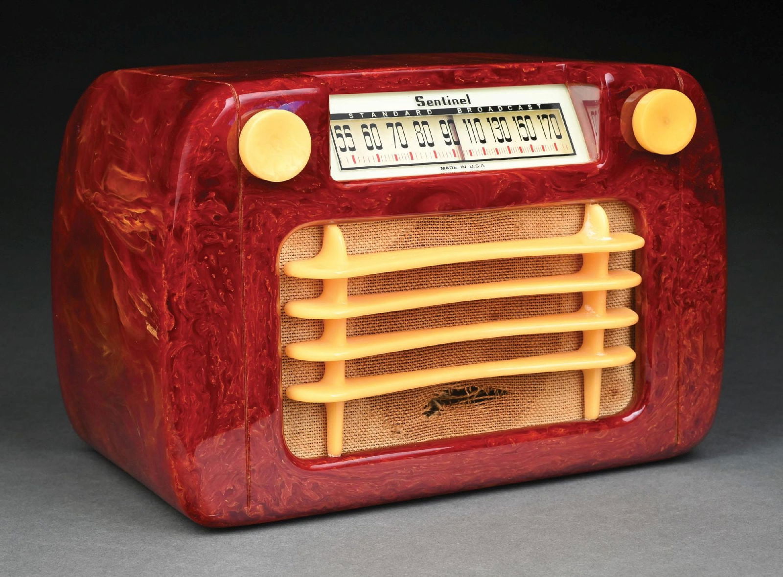SENTINEL 284NR WAVY-GRILL CATALIN RADIO IN OXBLOOD RED AND YELLOW (1 of 6)
