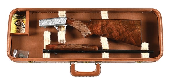 (C) ANGELO BEE ENGRAVED GRADE III BELGIAN BROWNING SA22 SEMI-AUTOMATIC RIFLE WITH CASE.