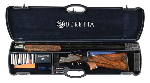 (M) CASED BERETTA DT11 OVER/UNDER 12 GAUGE SPORTING SHOTGUN.