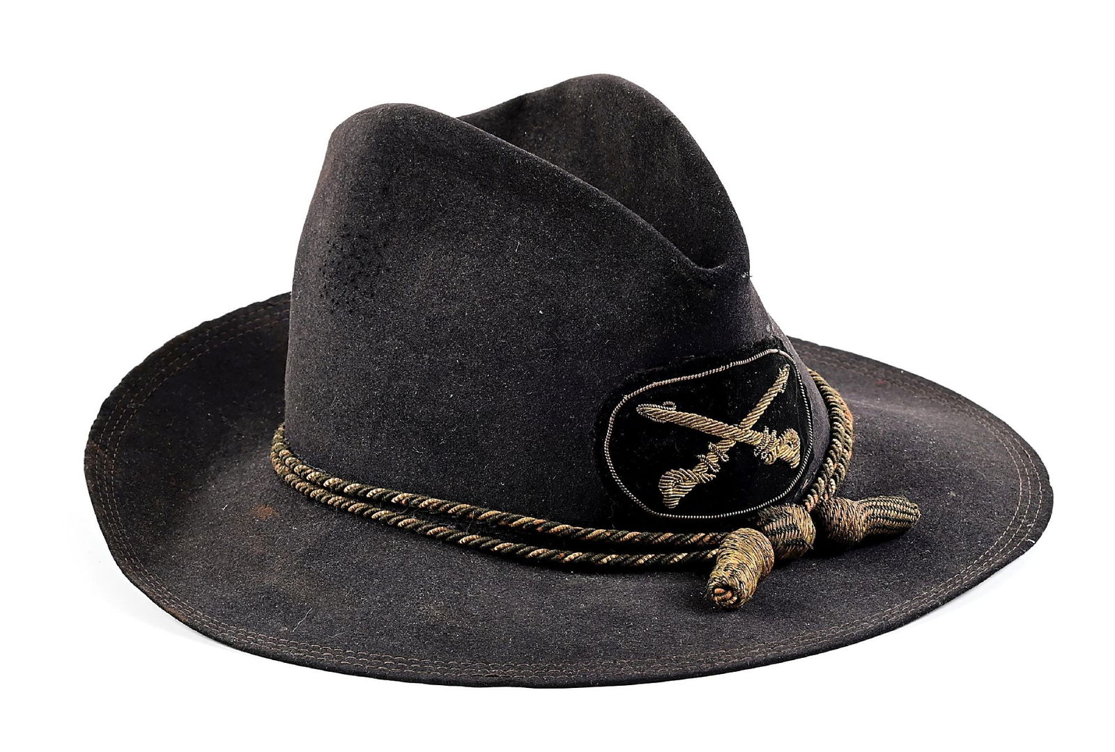 REGULATION 1889 PATTERN CAVALRY OFFICER’S CAMPAIGN HAT. (1 of 7)