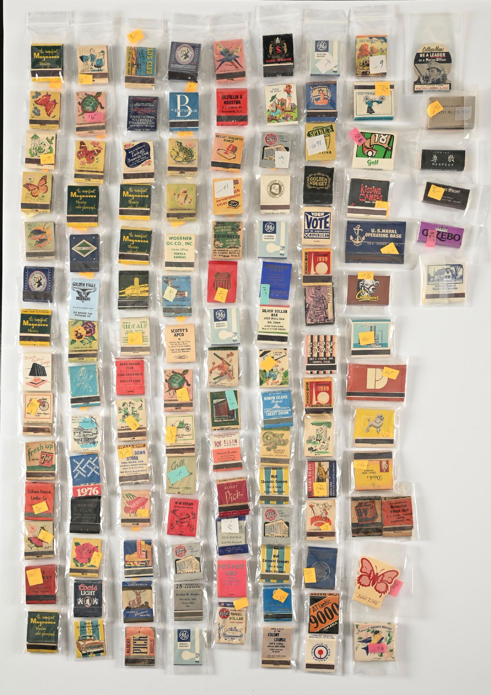 LARGE LOT OF: VINTAGE STRIKE ON FRONT MATCH BOOK COVERS (1 of 2)