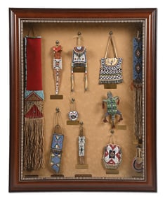 COLLECTION OF NATIVE AMERICAN BEADWORK