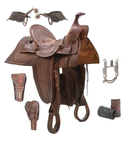 HISTORICAL AL FURSTNOW MONTANA SADDLE, SPURS, BIT, TWO HOLSTERS AND CUFFS