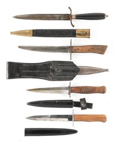 LOT OF 4: GERMAN WWI-WWII FIGHTING KNIVES.