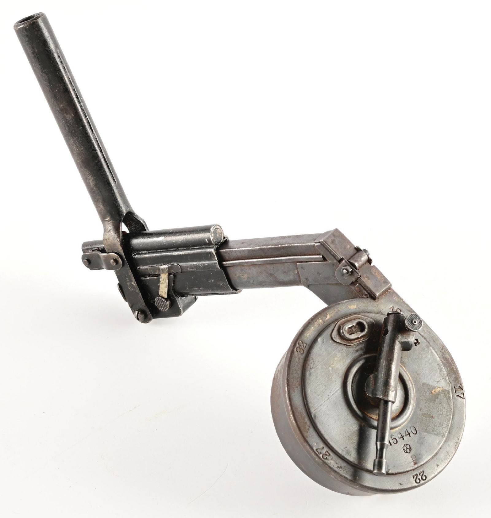 LUGER SNAIL DRUM WITH LOADING TOOL.: Original first model snail drum 32 round drum magazine. It comes with a reproduction loading tool. CONDITION: The magazine is in good condition retaining vast amounts of the original finish. The loadi