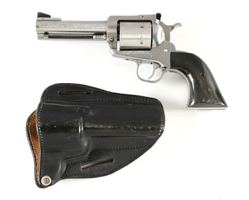 (M) RUGER SUPER BLACKHAWK .44 MAGNUM SINGLE ACTION REVOLVER WITH HOLSTER.