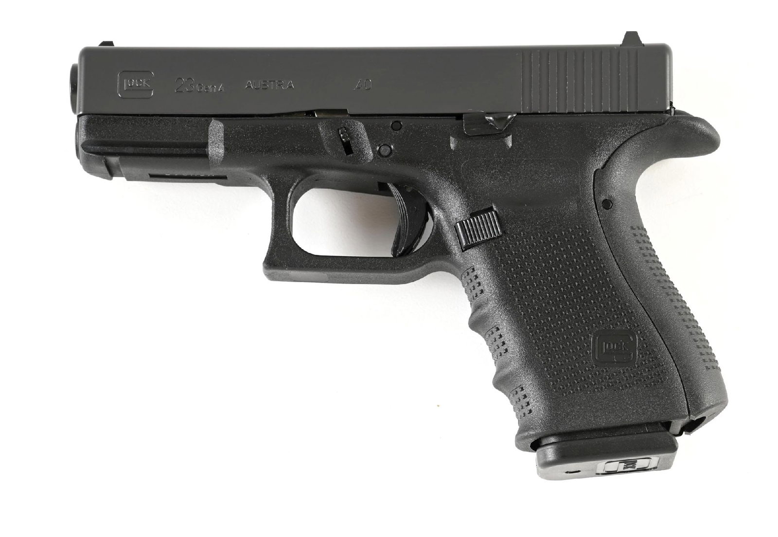 (M) GLOCK 23.4 .40 S&W SEMI-AUTOMATIC PISTOL.: Glock polymer white dot front and "bucket" rear sight. Matching numbers on barrel, slide, and frame. In case correctly numbered to gun with spare 13-round .40 S&W magazine, 3 16-round .357 SIG magazin