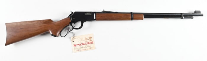 (M) WINCHESTER MODEL 9422 XTR CLASSIC .22 RF LEVER ACTION RIFLE.
