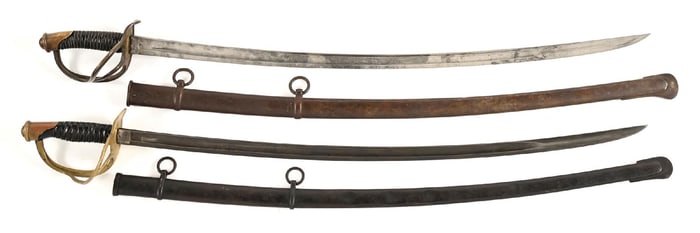 LOT OF 2: US M1840 AND M1860 CAVALRY SABERS.