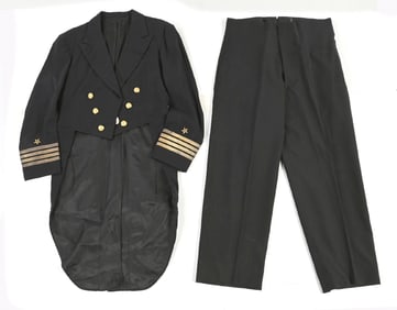POST-WWII US NAVY UNIFORM GROUPING NAMED TO SILVER STAR RECIPIENT PHILIP SHERMAN JR.