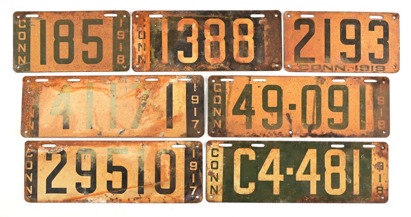 COLLECTION OF 7: C. 1917-1918-1919 CONNECTICUT PAINTED METAL SINGLE LICENSE PLATES (1 of 2)