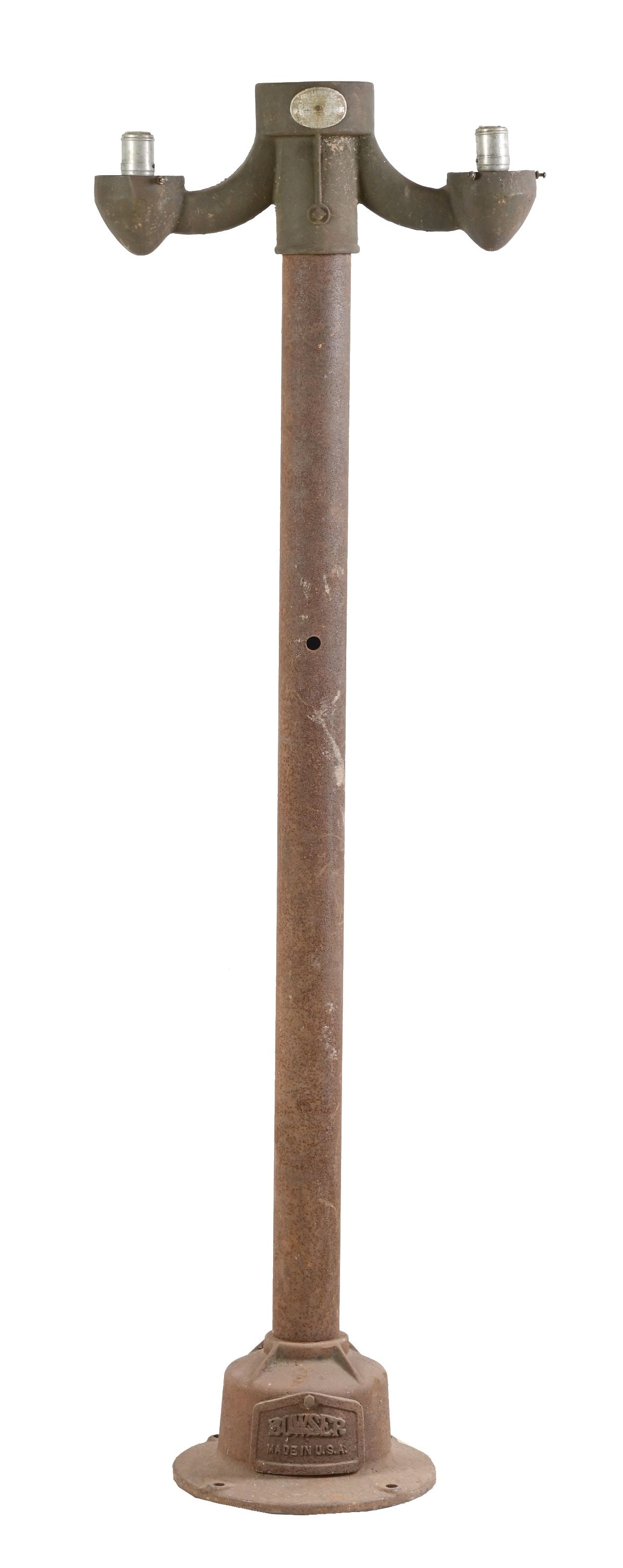 BOWSER CAST IRON SERVICE STATION GLOBE POST. (1 of 5)