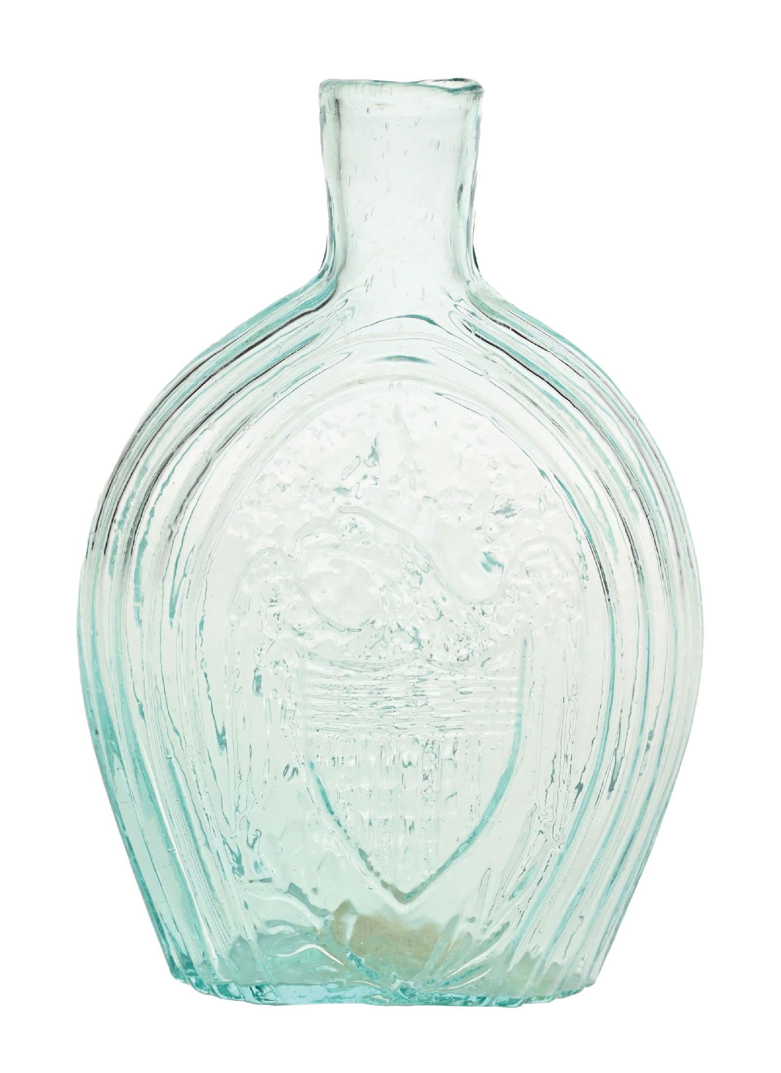 AMERICAN EAGLE RESTING ON SHIELD HALF PINT FLASK (1 of 5)