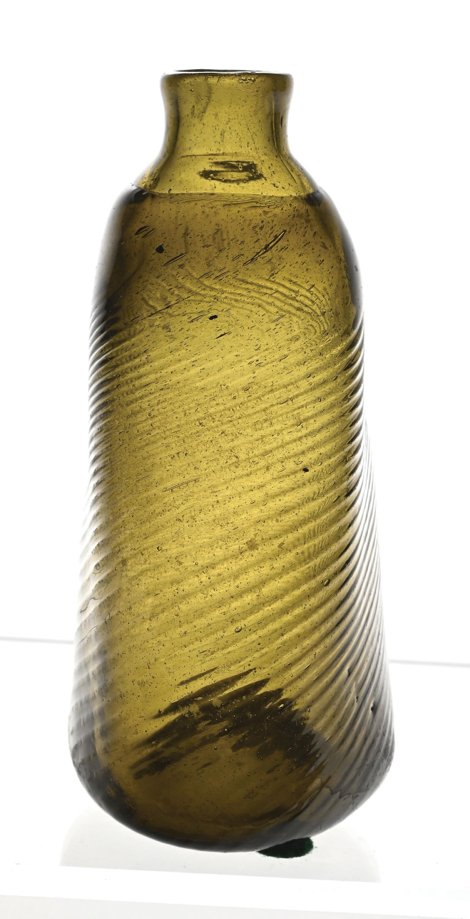 PITKIN MOLDED HALF-PINT FLASK - 2