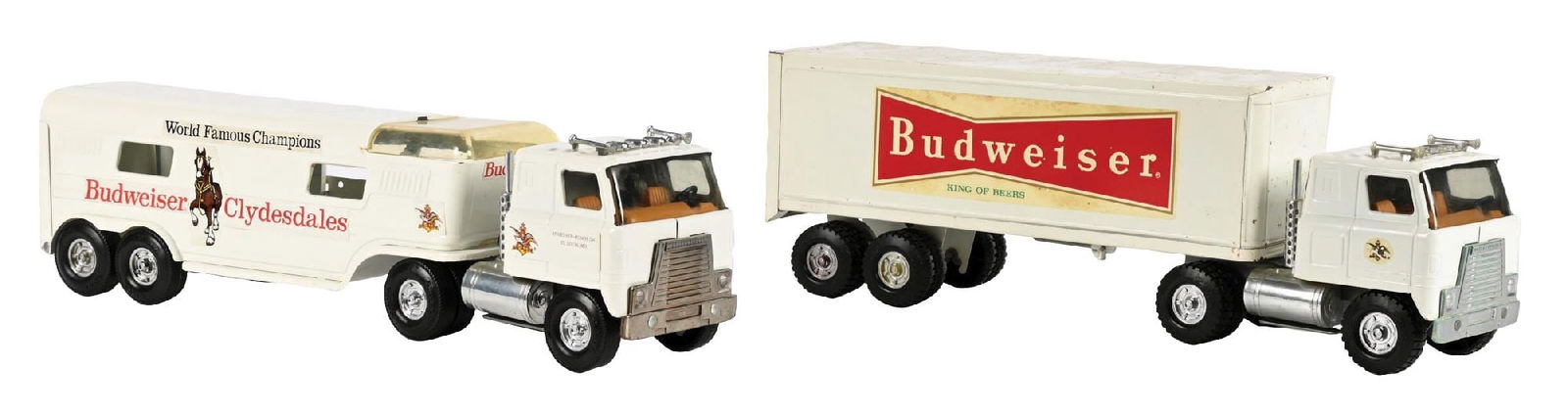 PAIR OF ERTL BUDWEISER BEER TRUCKS (1 of 3)