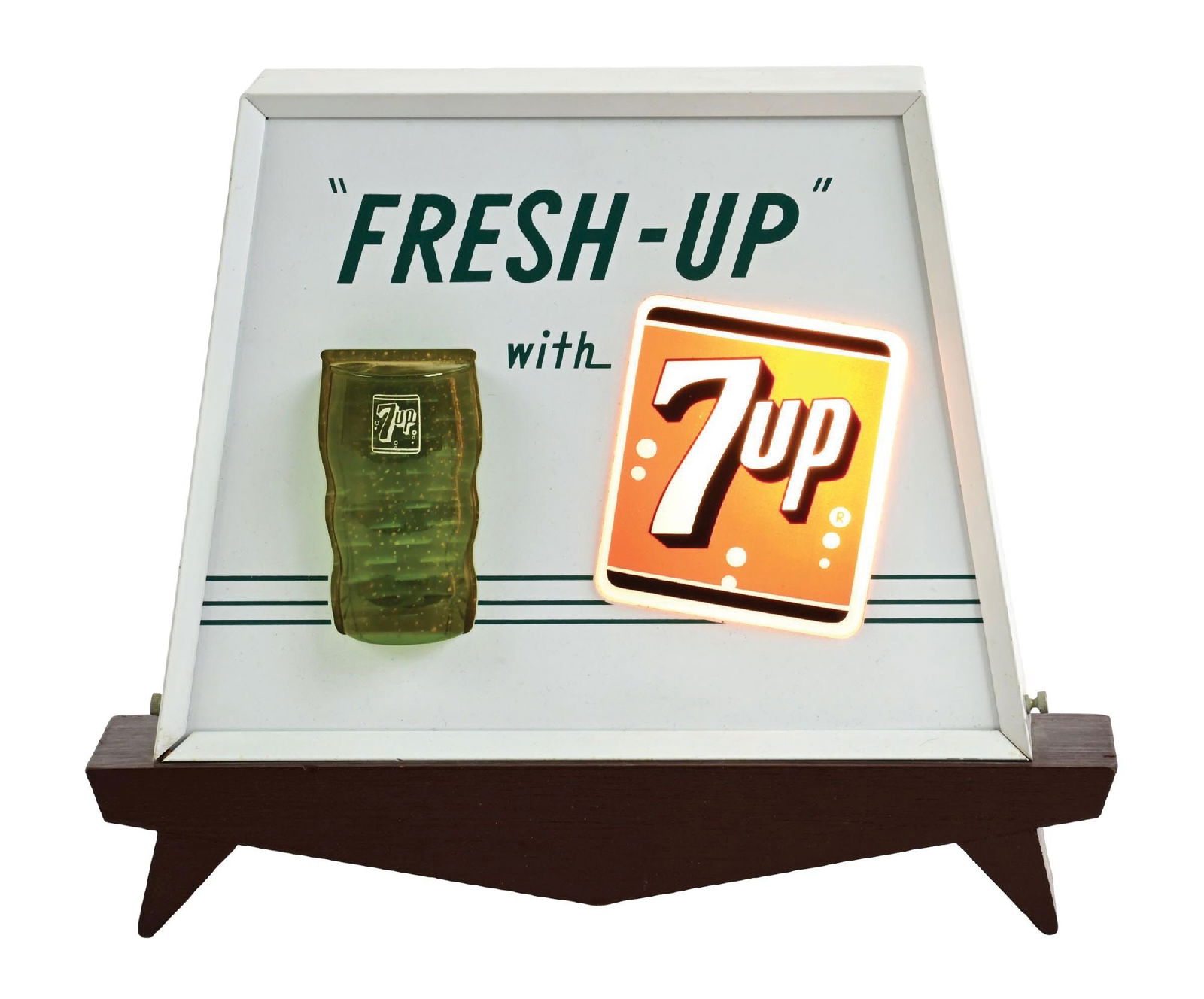 7UP "FRESH UP" LIGHT-UP DISPLAY: CONDITION: Made by the Everbrite Sign Co. with original tags on the back. Showing all original paint, light-up front and 3-dimensional glass of 7UP. Operational. Condition: (9.0). Dimensions: 14 -