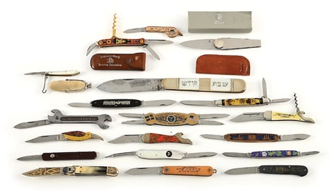 LOT OF 19: NOVELTY, FIGURAL MINIATURE KNIVES.