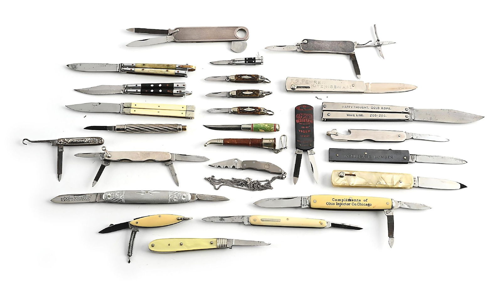 LOT OF 26: NOVELTY AND MINIATURE FOLDING AND SHEATH KNIVES. (1 of 4)