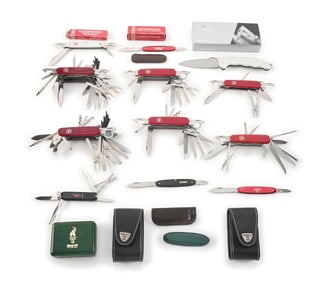 LOT OF 12: VICTORINOX SWISS ARMY KNIVES.