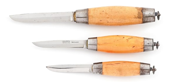 LOT OF 3: C. 1930S-40S SWEDISH BARREL SLOYD KNIVES.
