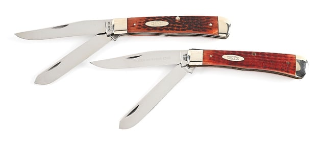 LOT OF 2: CASE XX USA 6254 AND 6254SSP TESTED XX RAZOR EDGE TRAPPERS.