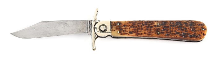 PRESS BUTTON KNIFE CO. WALDEN NY. THE VICTOR FOLDING GUARD SWITCHBLADE.