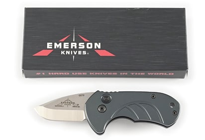 EMERSON KNIVES BULLSHARK A SF PUSH BUTTON SWITCHBLADE.