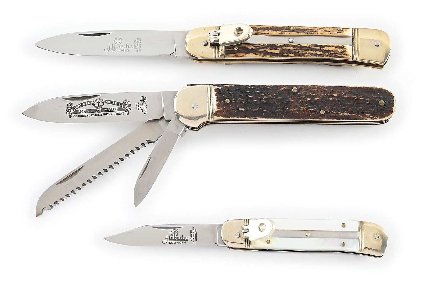 LOT OF 3: C.1960S-90S HUBERTUS STAG AND MOTHER OF PEARL LEVER LOCK SWITCHBLADES WITH THREE BLADE PEN (1 of 10)