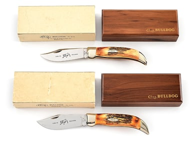 LOT OF 2: CASE XX BULLDOG STAG FOLDING HUNTER CLASP KNIVES IN ORIGINAL WOODEN BOXES WITH SLEEVES.