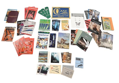 LOT OF MISCELLANEOUS KNIFE LITERATURE AND CATALOGS.