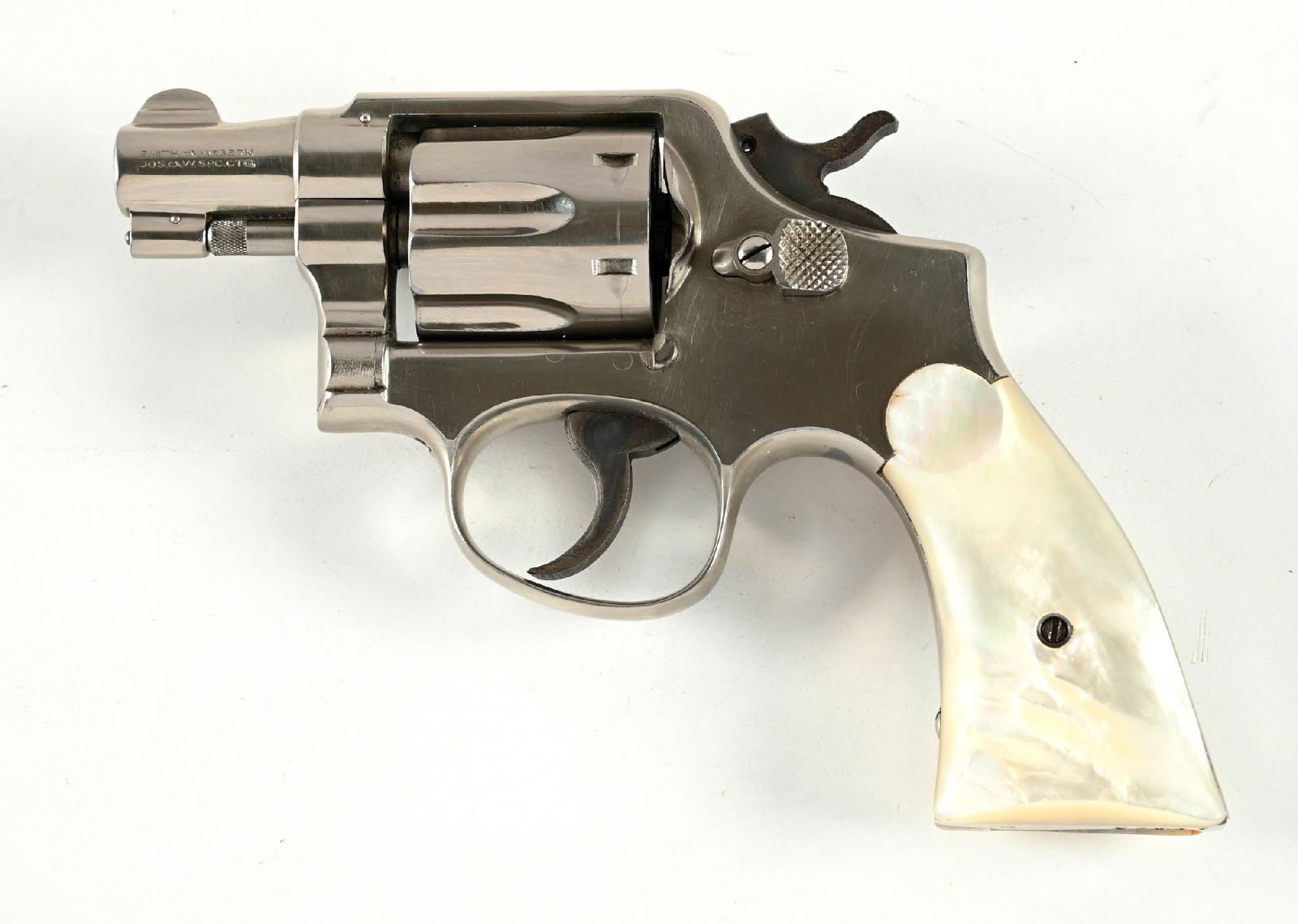 (C) SCARCE SHORT BARRELED SMITH & WESSON .38 M&P PRE-MODEL 10 DOUBLE ACTION REVOLVER. (1 of 2)