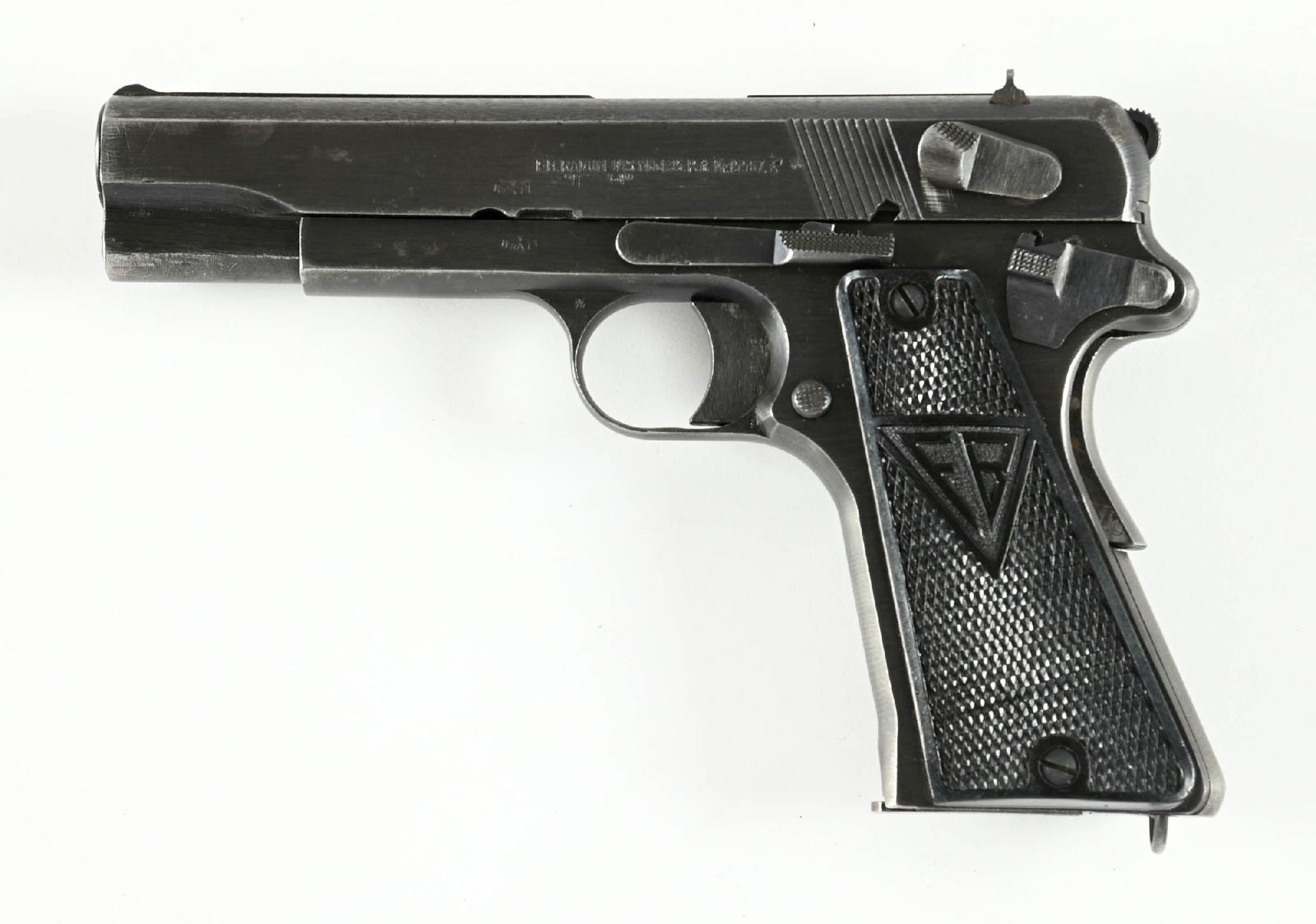 (C) F.B. RADOM VIS 35 SEMI AUTOMATIC PISTOL. (1 of 2)
