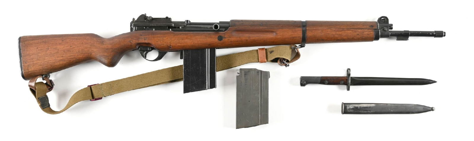 (C) SCARCE FABRIQUE NATIONALE ARGENTINE NAVY CONTRACT FN-49 SEMI AUTOMATIC RIFLE.: Manufactured in Belgium as part of a 1953 5,536 rifle contract for the Argentine Navy featuring detachable a detachable, extended box magazine. 2 total magazines are included with this example. Full m