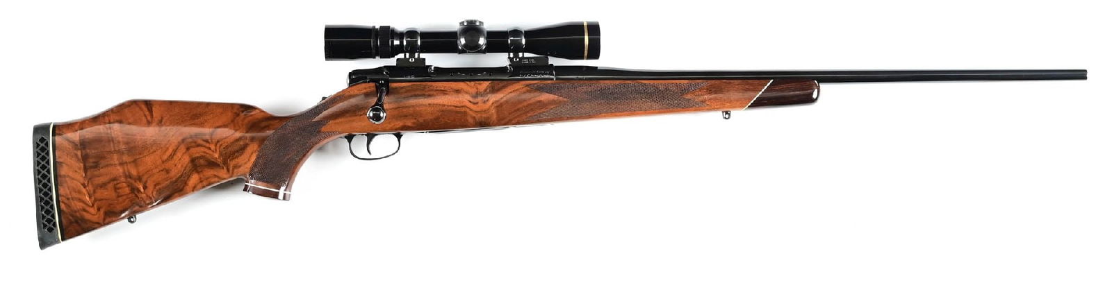 (M) COLT SAUER BOLT ACTION .30-06 SPORTING RIFLE.: Manufactured by J.P Sauer for Colt. Bright high polish blue finish with traditional glass-smooth Sauer action. Gloss finished highly figured walnut stock with rosewood forend tip and pistol grips cap