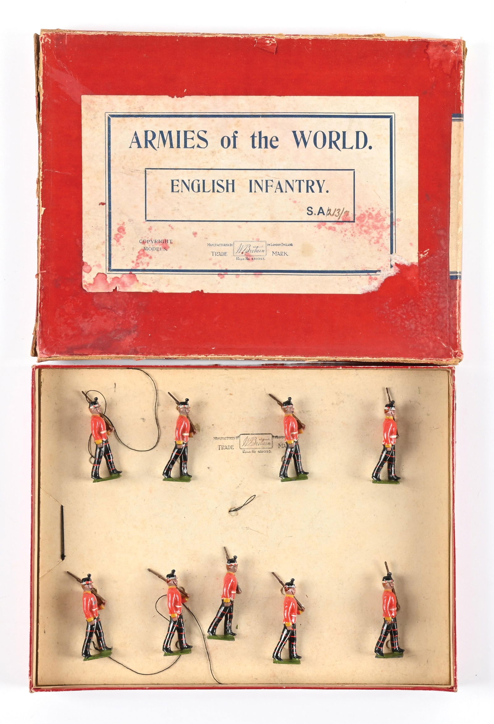 W. BRITAINS ARMIES OF THE WORLD HIGHLAND LIGHT INFANTRY NO. SA213/9 IN BOX (1 of 2)