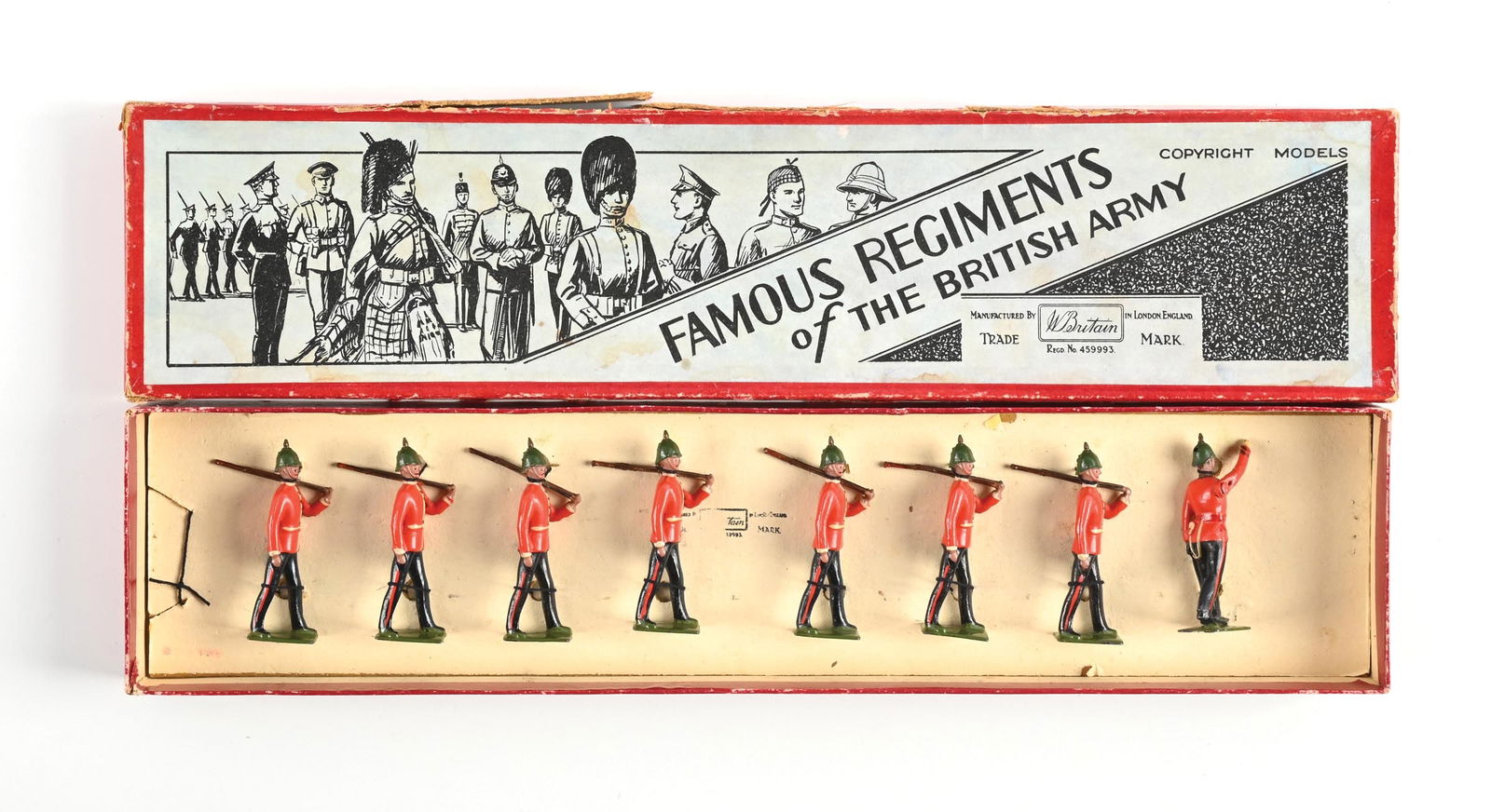 W. BRITAIN FAMOUS REGIMENTS OF THE BRITISH ARMY OXFORDSHIRE & BUCKINGHAMSHIRE LIGHT INFANTRY NO.: Pre-war. Re-tied in box, tears in the box apron. 8 pieces. Dimensions: Box: 14 - 3/4" x 3 - 1/2" x 1 - 1/4".