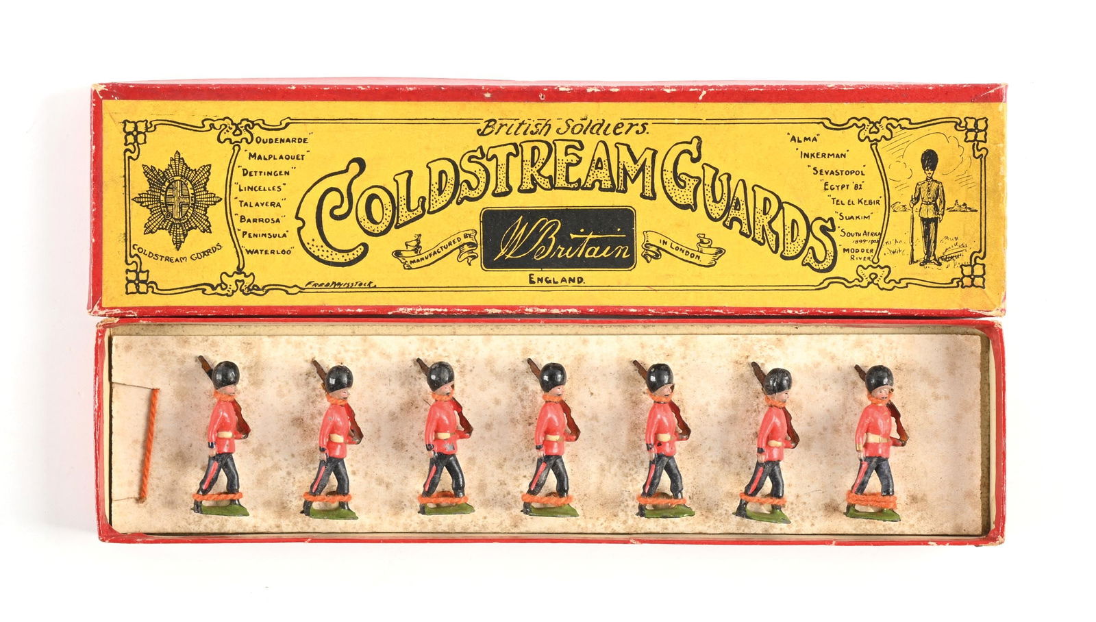 W. BRITAIN THE COLDSTREAM GUARDS TOY SOLDIERS SET NO. 16B IN BOX (1 of 2)