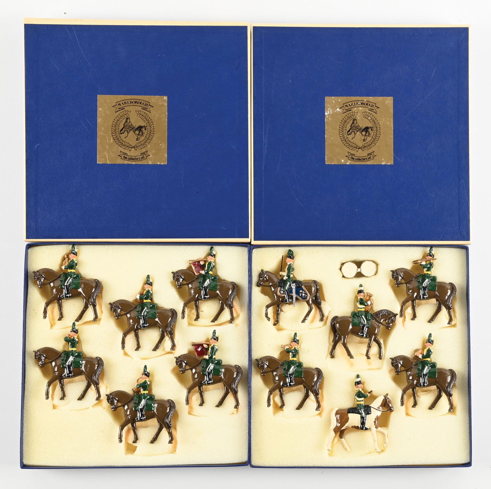 LOT OF 2: MARLBOROUGH SETS IN BOXES (1 of 2)