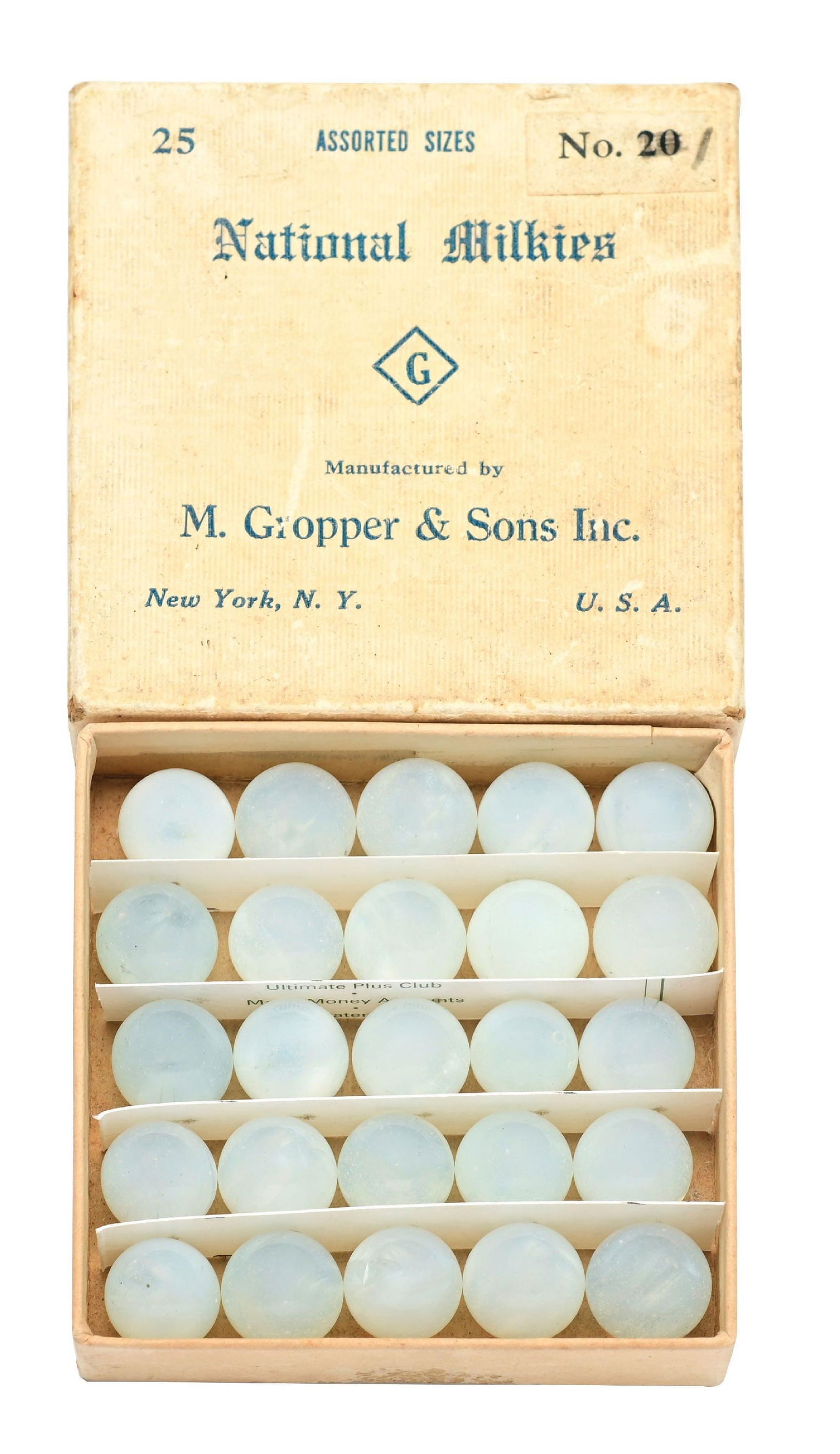 25-COUNT NATIONAL MILKIES NO. 20 MATCH SET: 5/8" diam. Box contains 25 Milkies. Hard box to find. Marbles: (9.5 Average). Box: (Excellent). Condition: Dimensions: Box: 3 - 3/4" x 3 - 3/4" x 3/4".