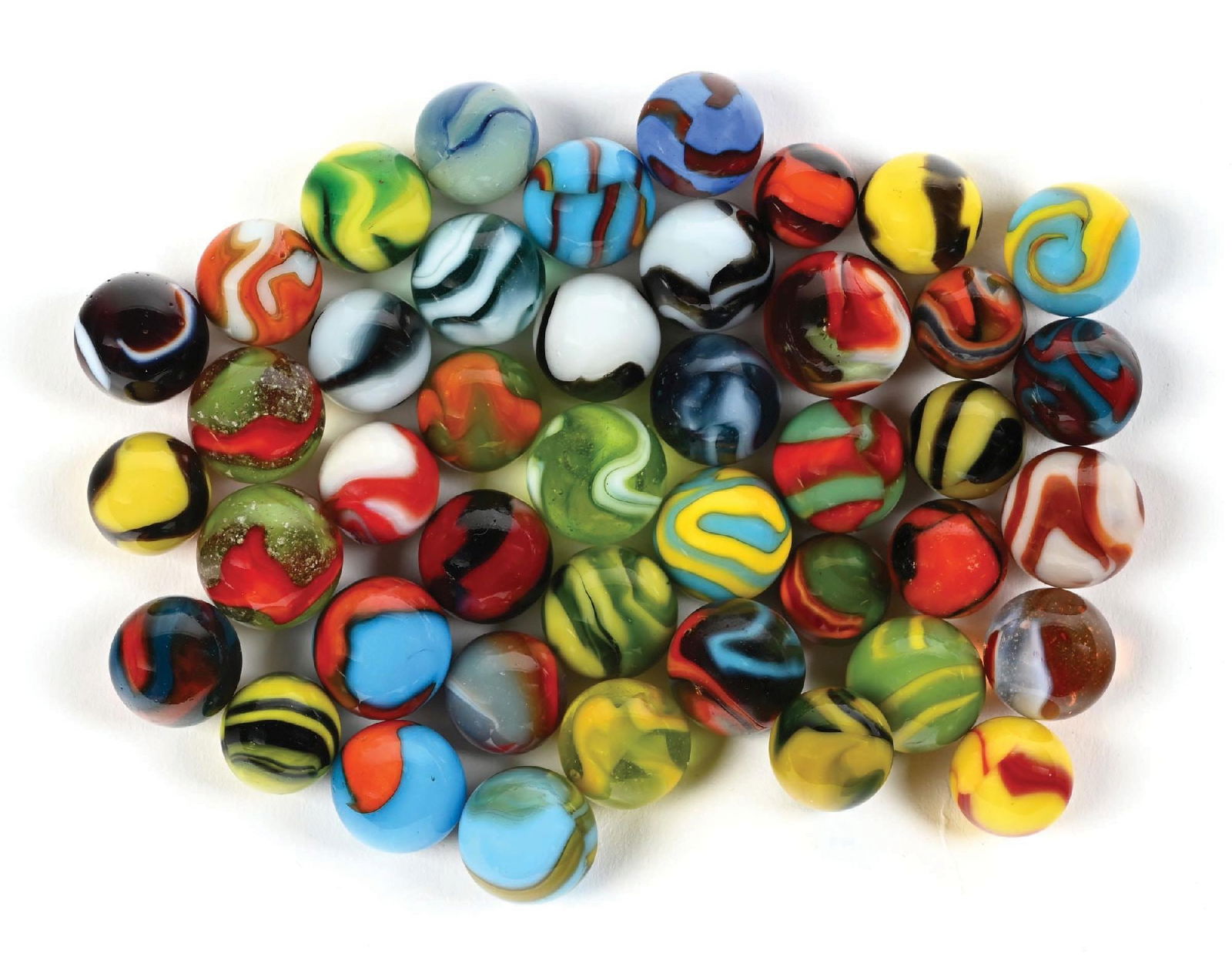 LOT OF APPROXIMATELY 43 PELTIER MARBLES (1 of 1)