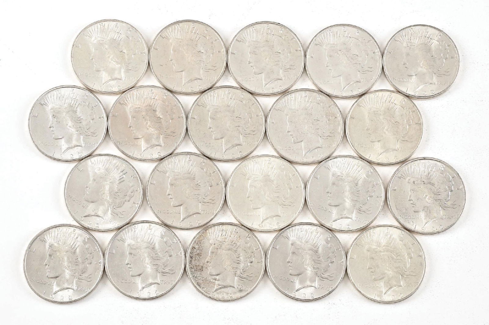 ROLL OF 20: 1922-D $1: Most are in BU condition.