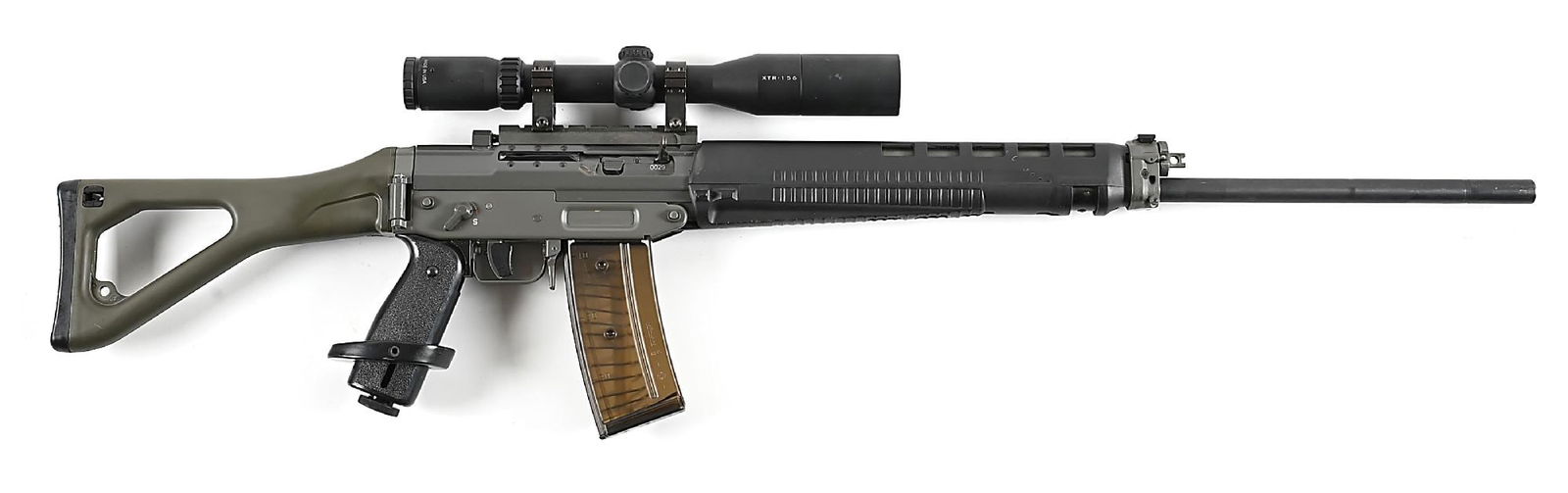 (M) HIGHLY DESIRABLE SWISS SIG SG 550-1 SNIPER SEMI-AUTOMATIC RIFLE WITH CASE AND ACCESSORIES. (1 of 10)