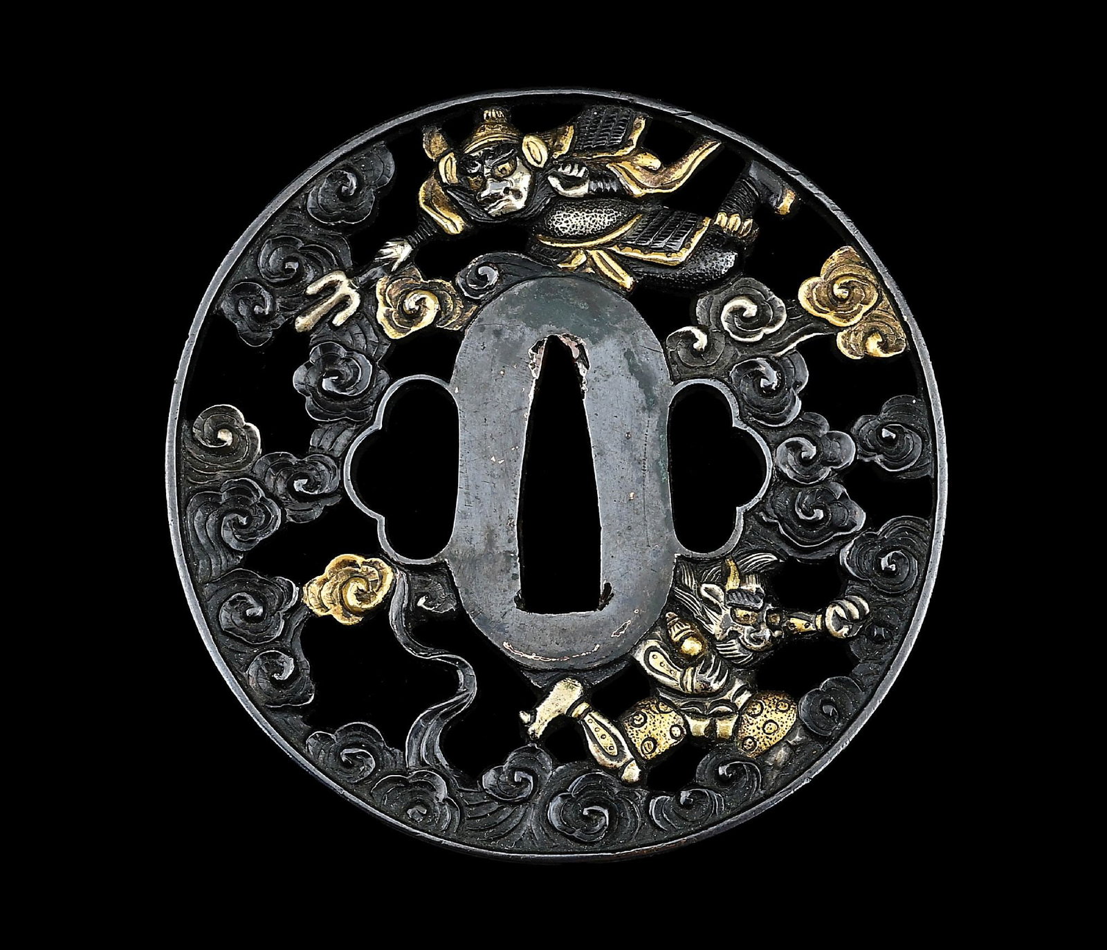 SOTEN TSUBA DEPICTING IDATEN CHASING SOKUSHITSUKI (1 of 8)