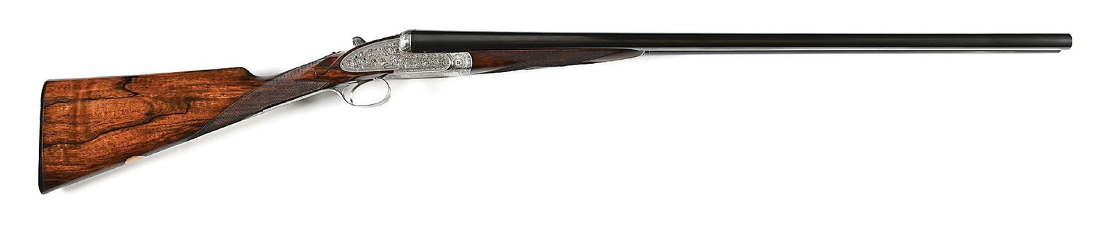 (C) HOLLAND & HOLLAND ROYAL HAMMERLESS 12 GAUGE SLE SIDE BY SIDE SHOTGUN (1906-07).: Circa 1906-1907 per Holland & Holland's serial number document. Dovetail lump barrels with a diminutive bead front sight on a low profile, concave, smooth rib engraved "HOLLAND & HOLLAND" over right c