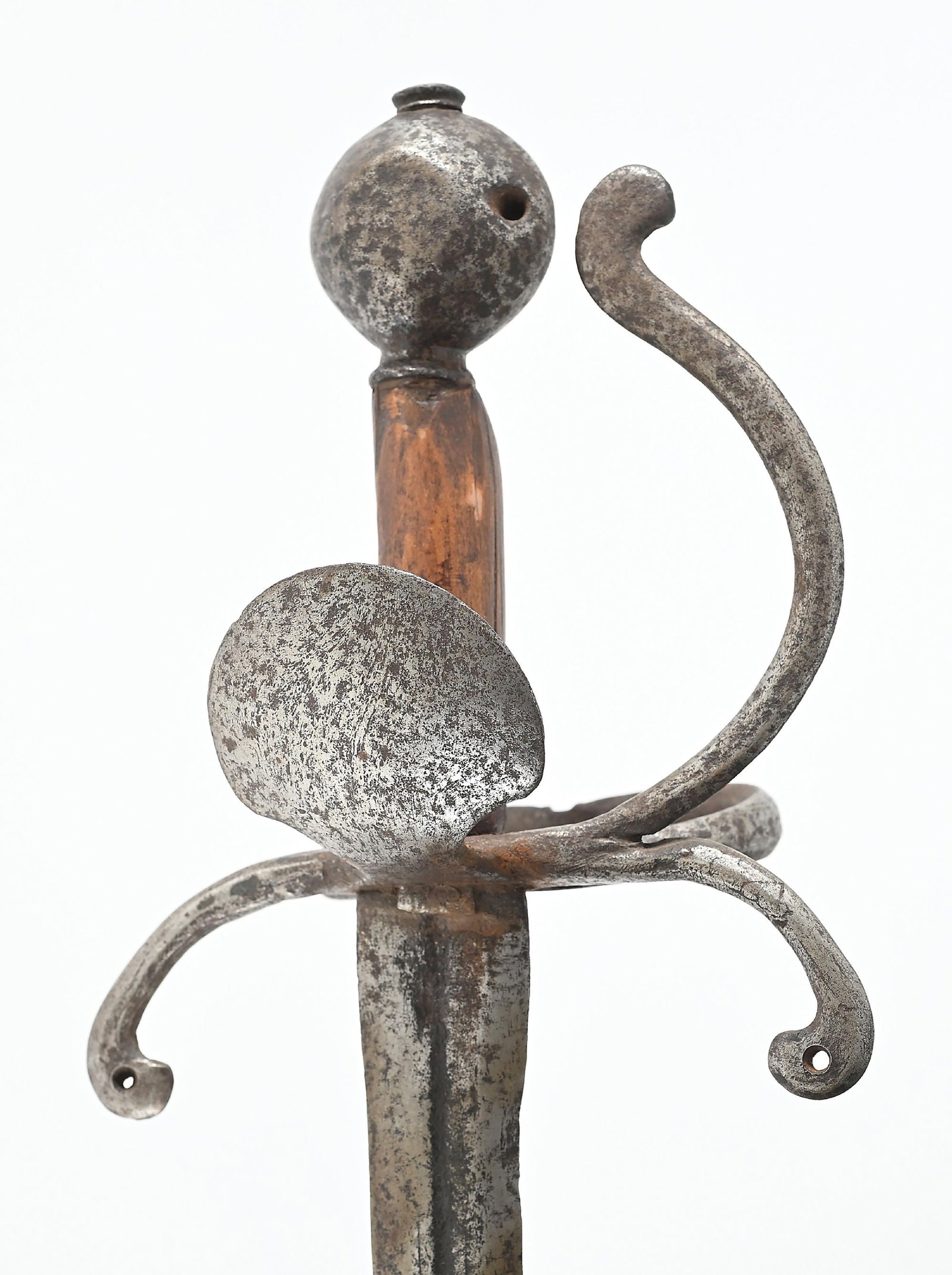 CONTINENTAL RAPIER. - 4